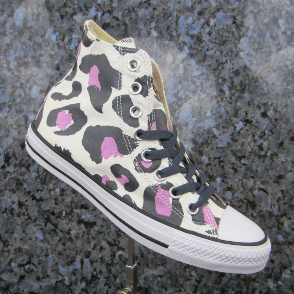 Converse Chuck Taylor All Star Hi Glow Sneaker (Wo - Picture 3 of 5